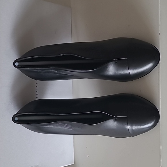 VICTORIA BECKHAM Leather Booties - Picture 7 of 11